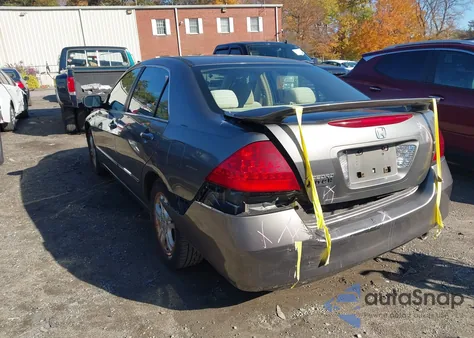 2006 Honda Accord 2.4 Ex из США, поврежденный, VIN 1HGCM56716A137441